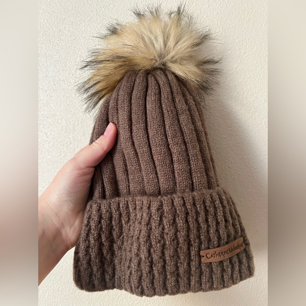 Brown winter hat nvw one size